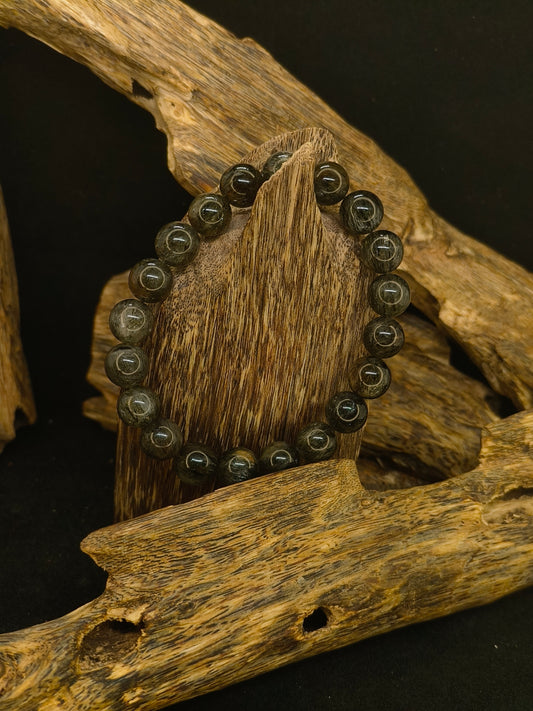 Green hair tourmaline