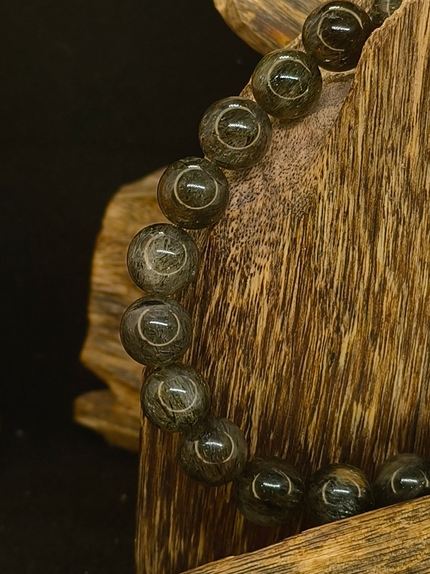 Green hair tourmaline